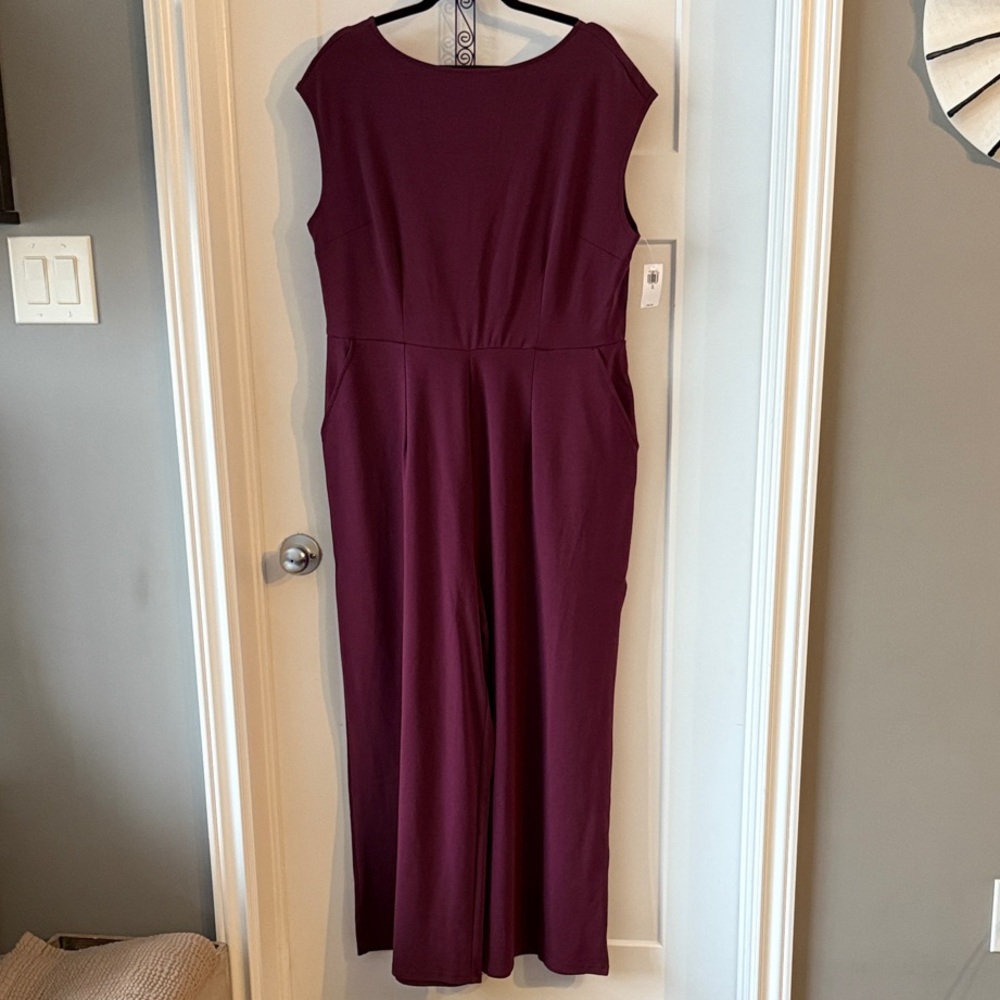 Old Navy Sleeveless Jumpsuit with Pockets